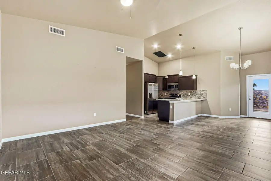 5933 Ruidoso Downs Street, El Paso, TX 79932 - #3