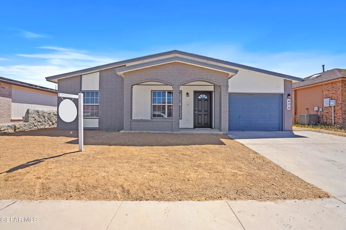 624 Villa Victoria Drive, Horizon City, TX 79928 - #1