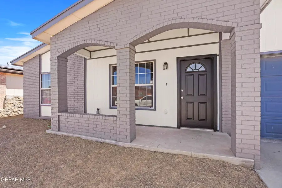 624 Villa Victoria Drive, Horizon City, TX 79928 - #2