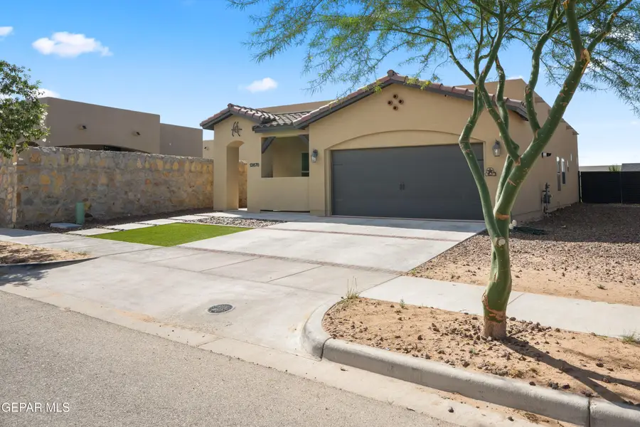 13676 Samlesbury Avenue, Horizon City, TX 79928 - #2