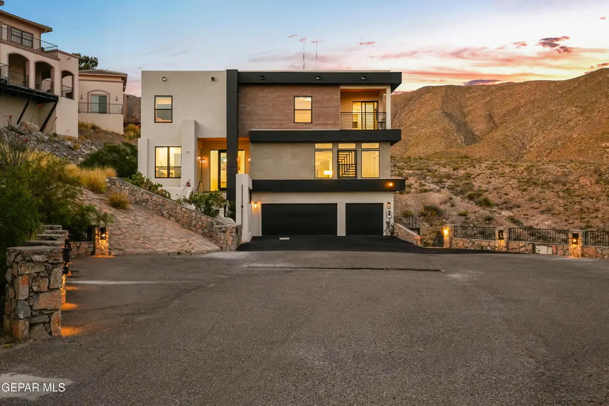 10 Bronze Crest Lane, El Paso, TX 79902 - #1