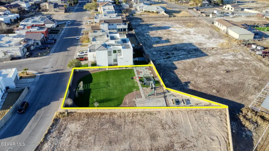 2016 Boy Scout Lane, Sunland Park, NM 88063 - #2