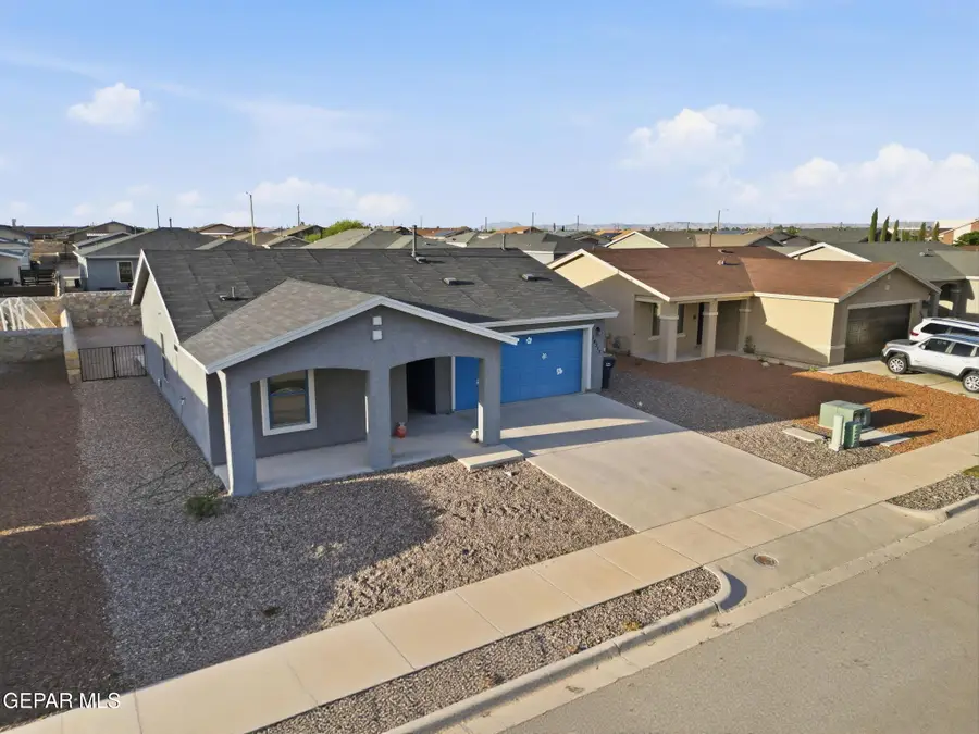 14317 Paraiso Drive, Horizon City, TX 79928 - #3