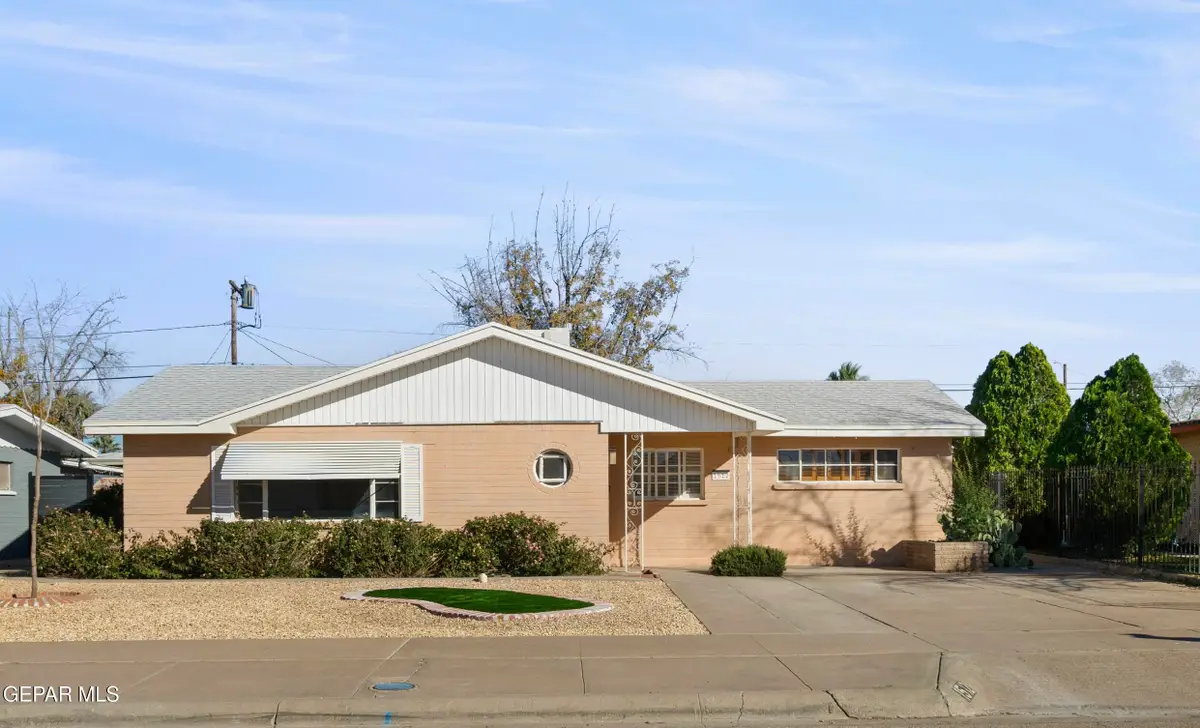 1512 Meadowview Drive, El Paso, TX 79925 - #1