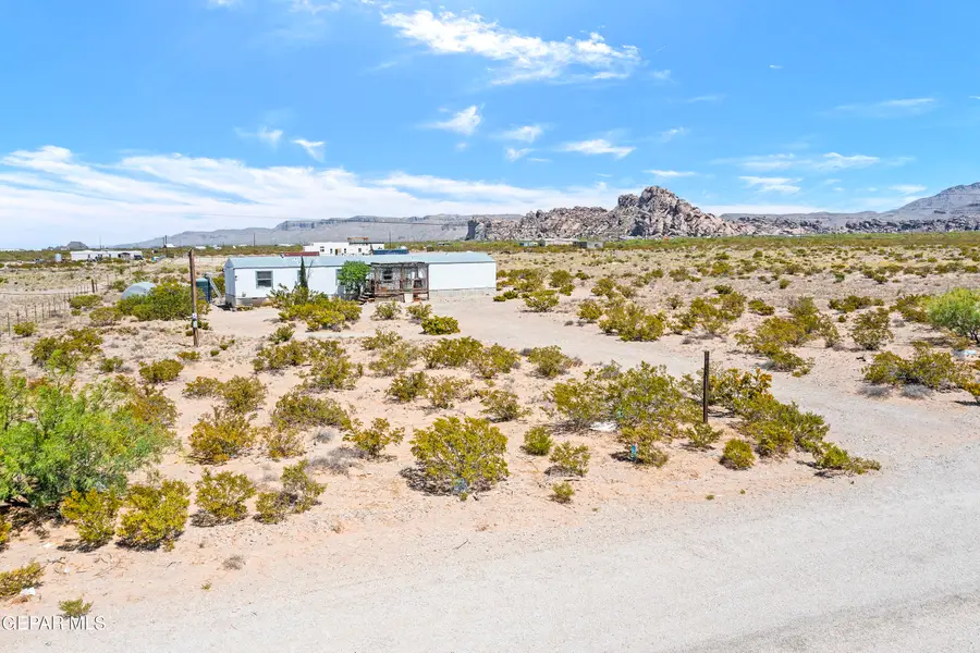 17561 Zonobia Avenue, El Paso, TX 79938 - #2