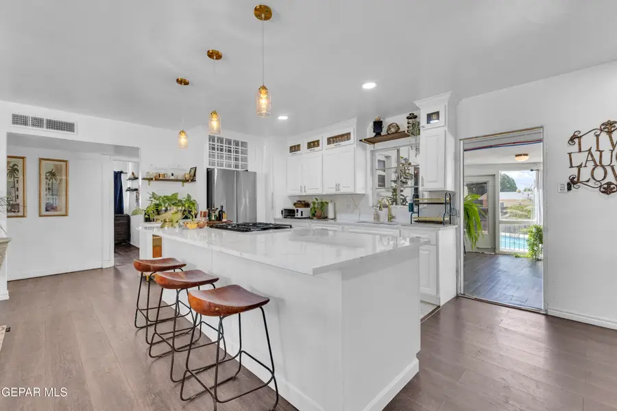 4004 Titanic Avenue, El Paso, TX 79904 - #3