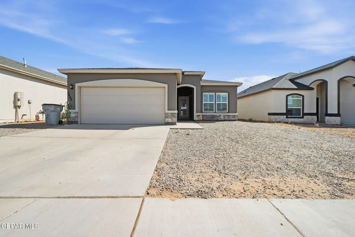 7404 Norte Brasil Drive, El Paso, TX 79934 - #1