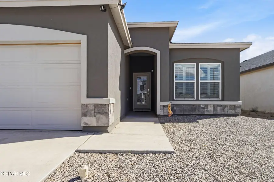 7404 Norte Brasil Drive, El Paso, TX 79934 - #3
