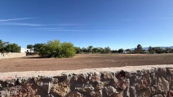 1006 Maximo Street, El Paso, TX 79932