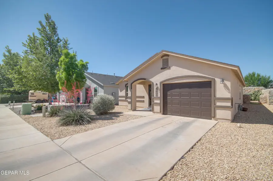 13803 Rio Conchos Road, Clint, TX 79836 - #2