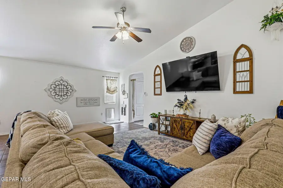 14191 John Scagno, El Paso, TX 79938 - #3