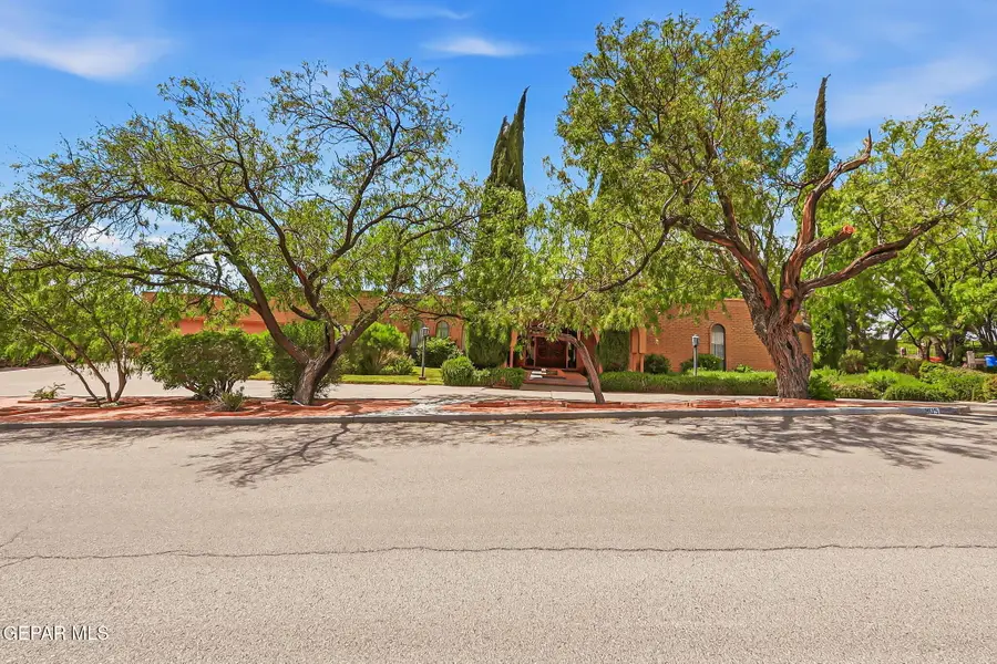 905 Singing Hills Drive, El Paso, TX 79912 - #2