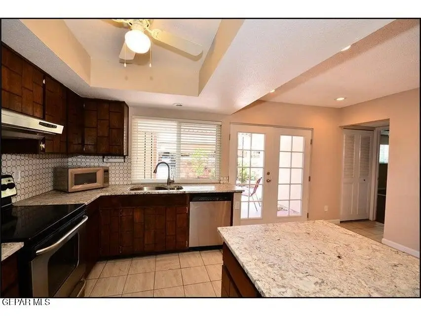211 Montebello Drive, El Paso, TX 79912 - #3