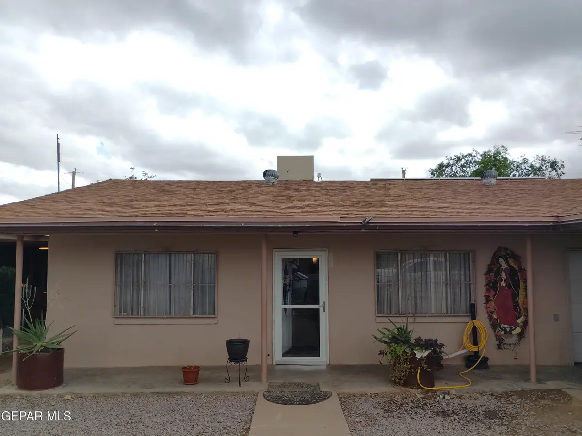 206 NW K Street, Fabens, TX 79838 - #1