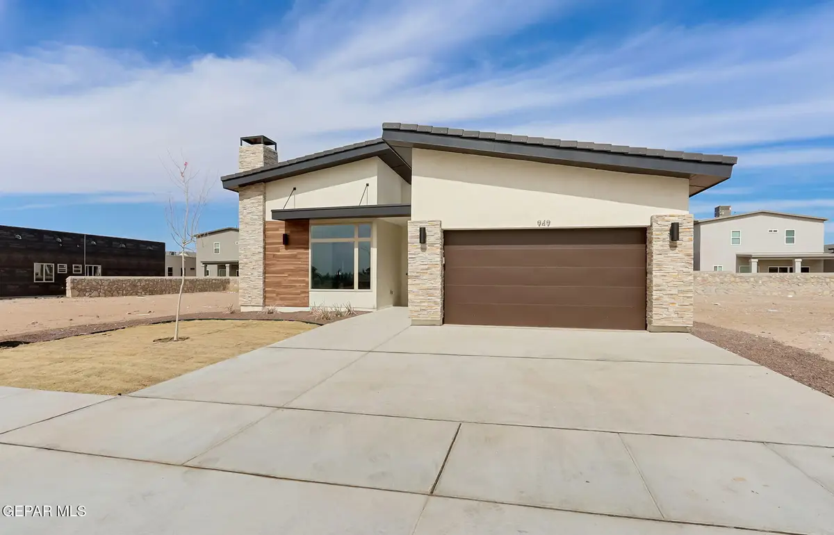 933 Ada Lane, El Paso, TX 79932 - #1