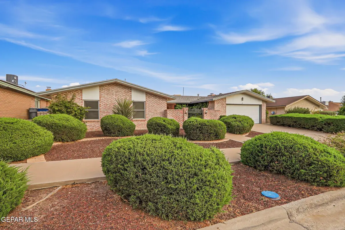 648 Tepic Drive, El Paso, TX 79912 - #1