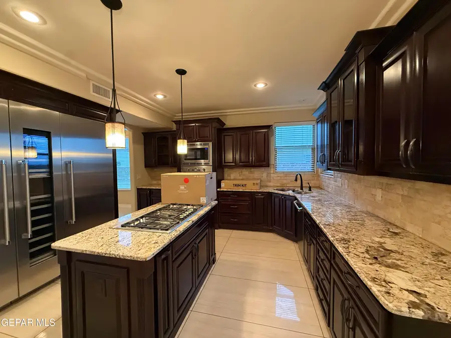 855 Round Oak, El Paso, TX 79928 - #2