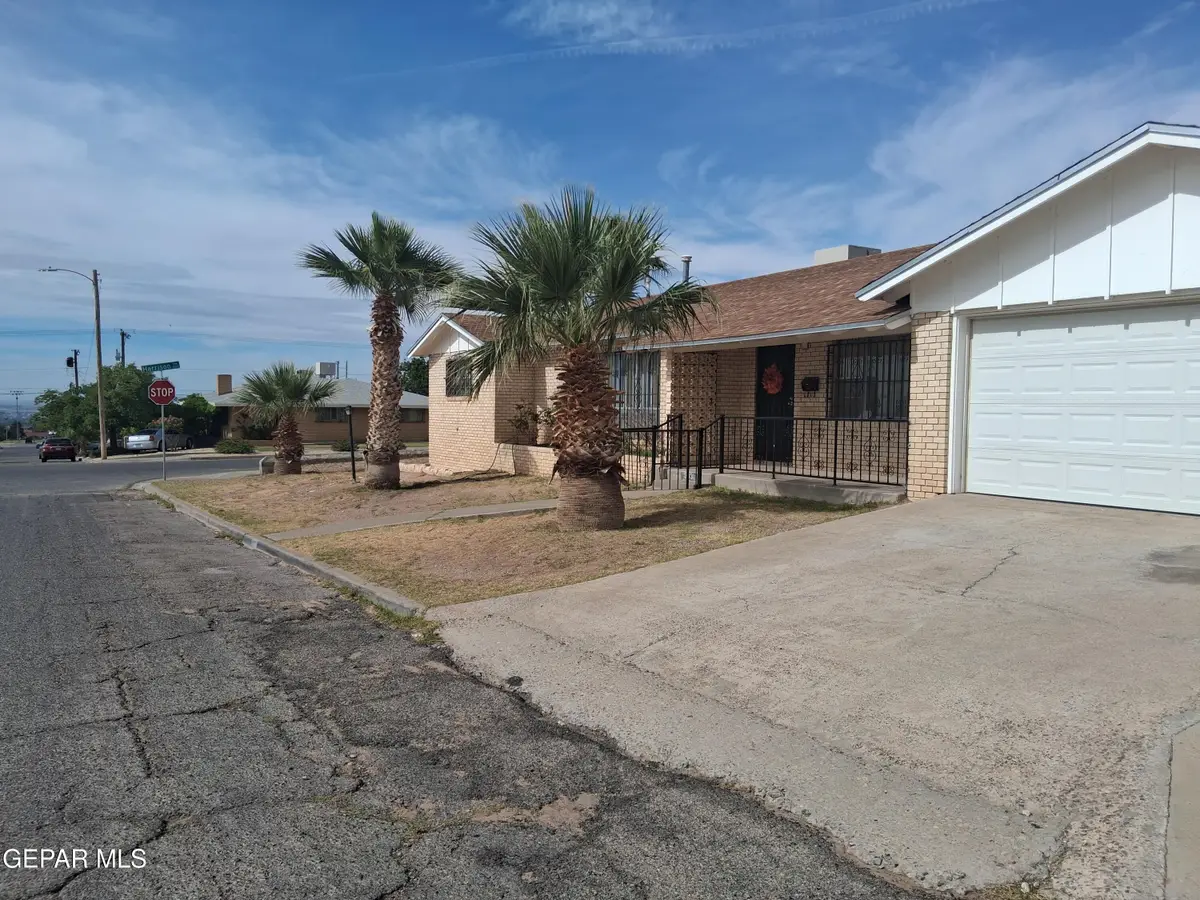 3031 Harrison Avenue, El Paso, TX 79930 - #1