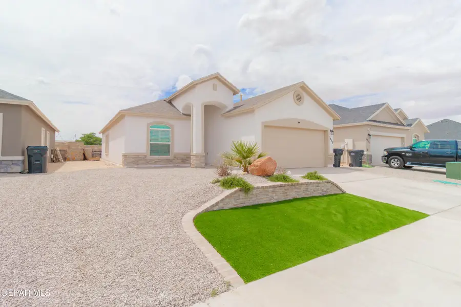 1253 Indigo Sky Street, Horizon City, TX 79928 - #2