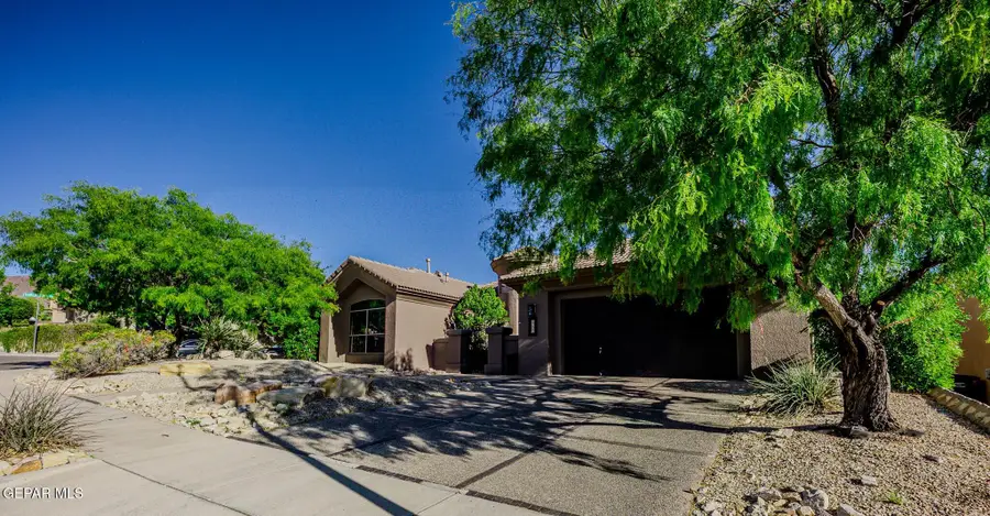 6236 Franklin Hawk Avenue, El Paso, TX 79912 - #3