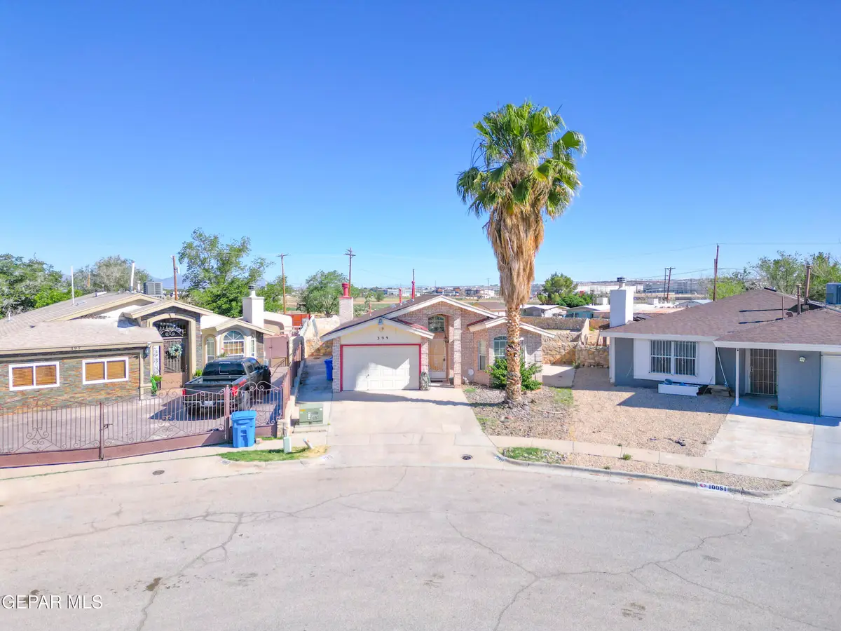 399 Montreal Circle, Socorro, TX 79927 - #1