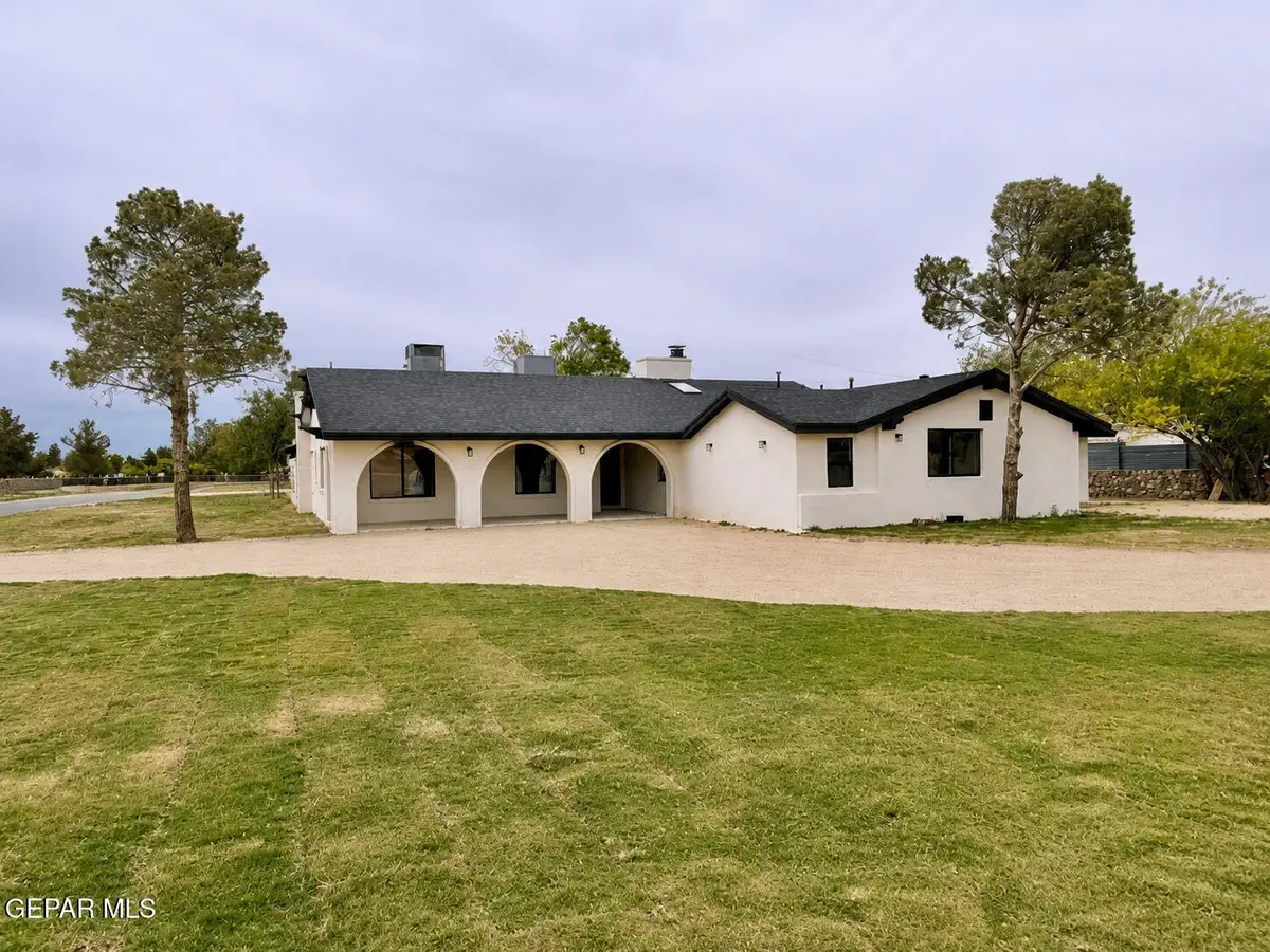 775 W Borderland Road, El Paso, TX 79932 - #1