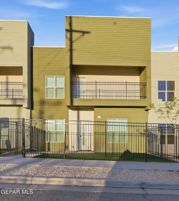201 Desert Pass Street #8, El Paso, TX 79912