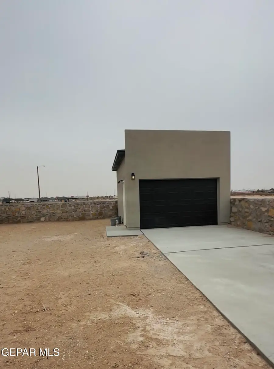 14316 Steve Joyce Parkway, El Paso, TX 79928 - #3