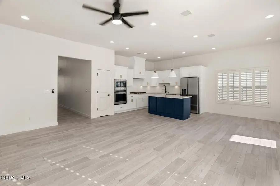 13805 Centro Vista Avenue, El Paso, TX 79928 - #2