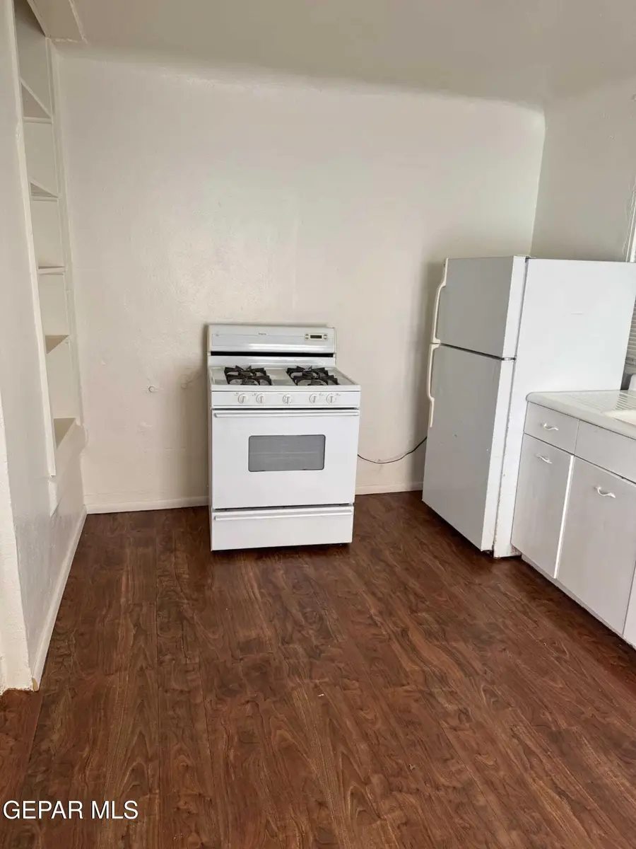 415 S Ochoa, El Paso, TX 79901 - #3