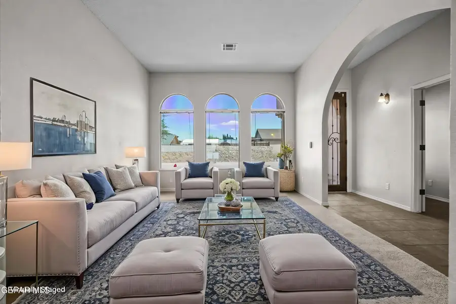 813 Desert Bush Drive, Horizon City, TX 79928 - #3
