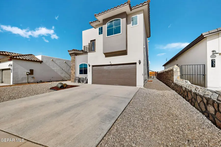 927 Dewsbury Way, Horizon City, TX 79928 - #3