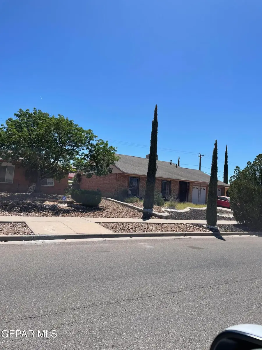 1008 Oneida Drive, El Paso, TX 79912 - #2