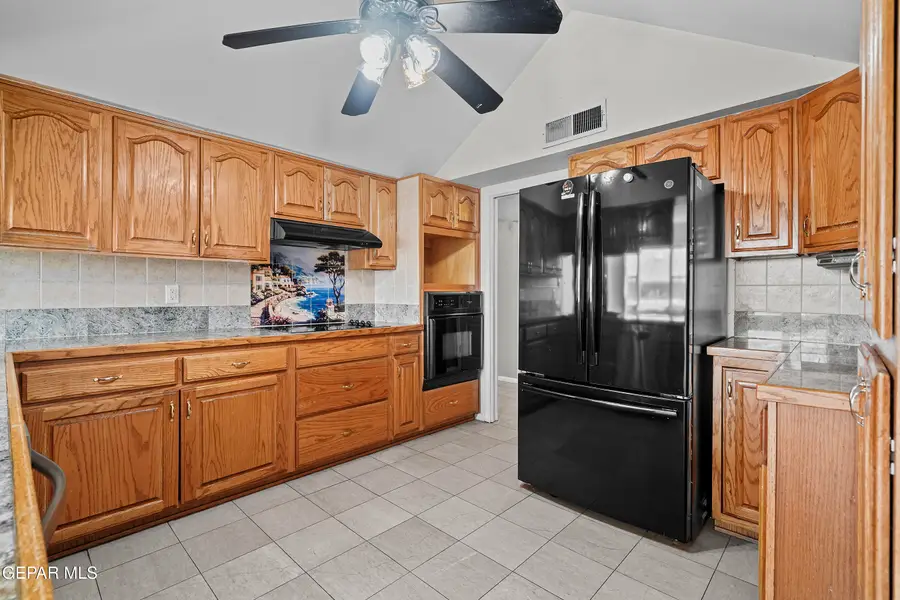 805 Marimba Drive, El Paso, TX 79912 - #3