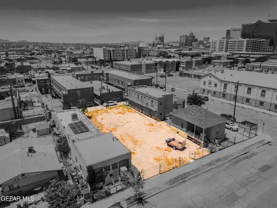 605 S Ochoa Street, El Paso, TX 79901 - #2