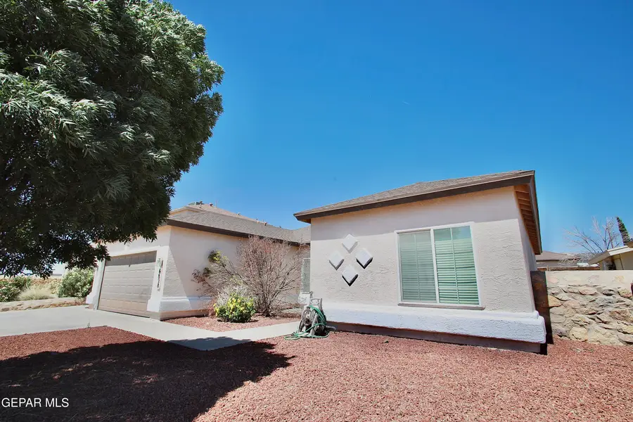 6828 Jordyn Emily Lane, El Paso, TX 79932 - #3