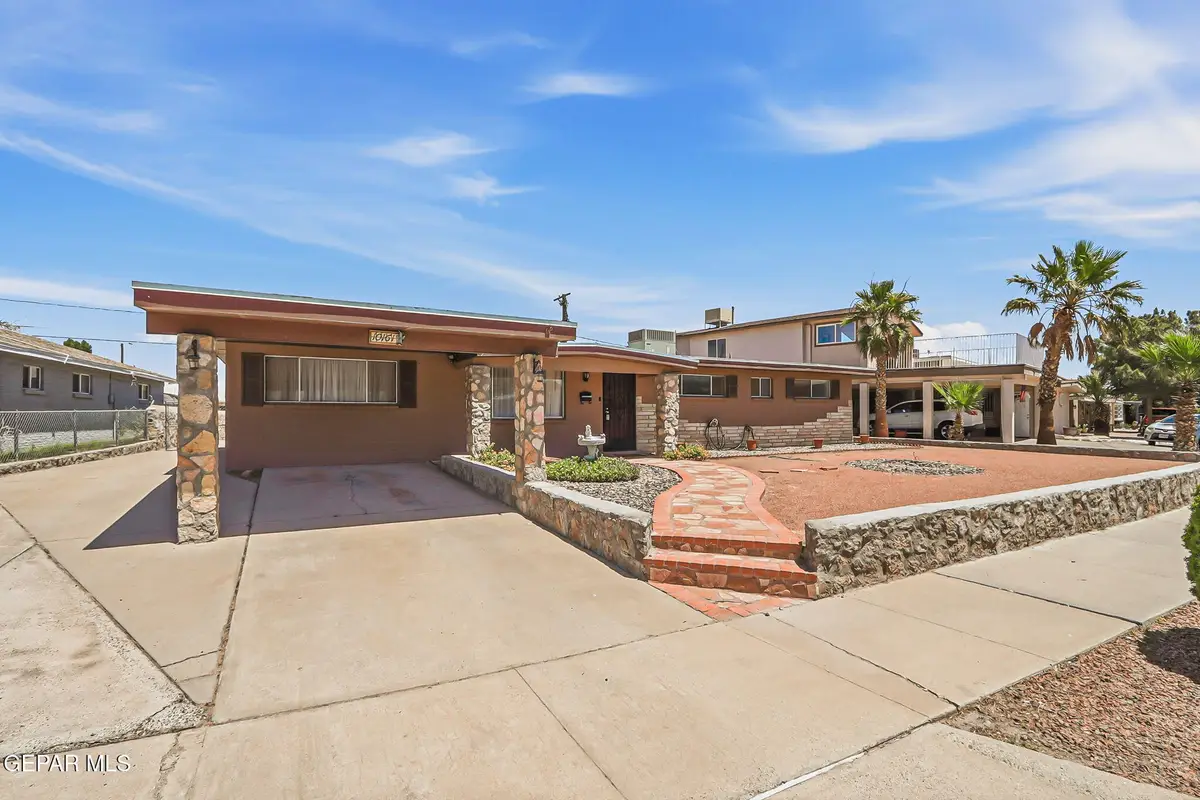 10161 Bermuda Avenue, El Paso, TX 79925 - #1