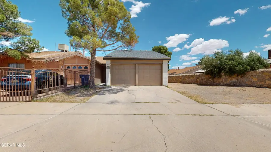 11313 Lake Nemi Drive #B, El Paso, TX 79936 - #3