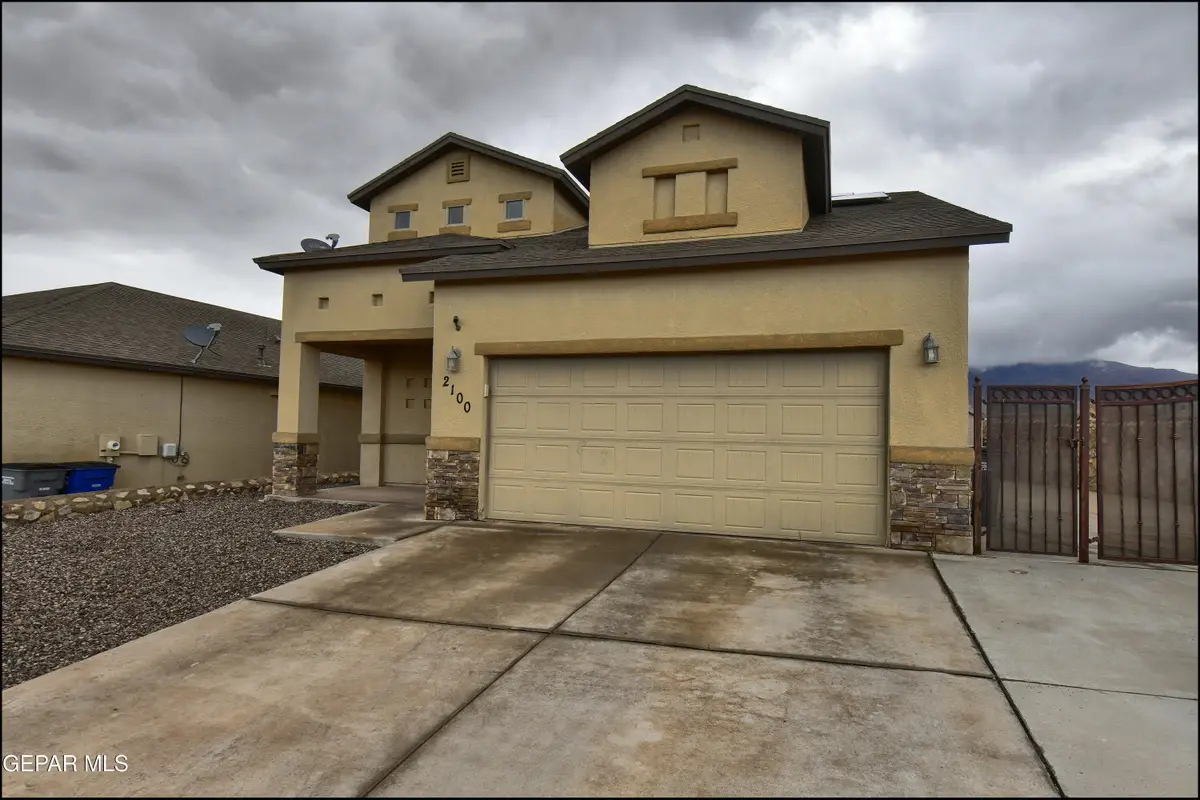 2100 Arian Place, El Paso, TX 79911 - #1