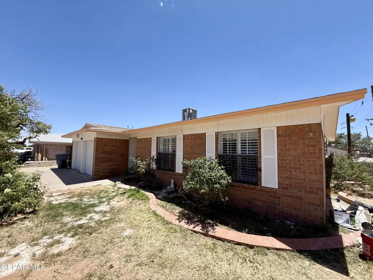 5000 Mccormick Lane, El Paso, TX 79924 - #1