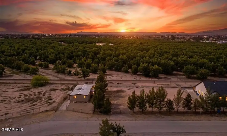 10956 Los Magos Circle, Socorro, TX 79927 - #2