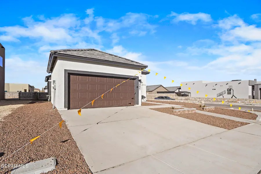 13127 Emerald Hills Avenue, El Paso, TX 79928 - #2