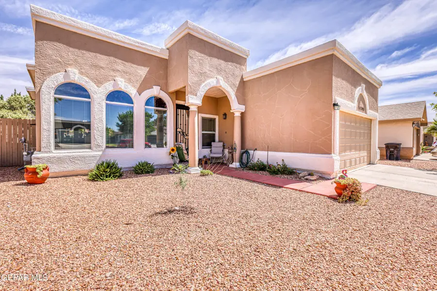 14395 Desert Sage Drive, Horizon City, TX 79928 - #2