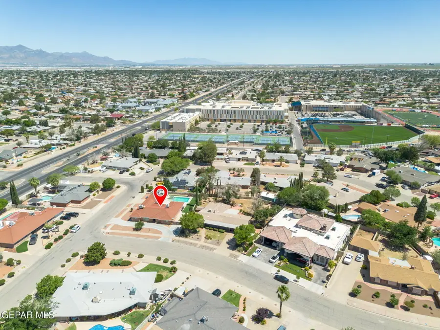 9707 Darway Drive, El Paso, TX 79925 - #3