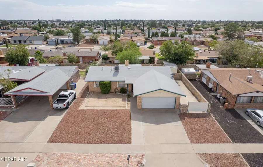 10712 Gay Brewer Drive, El Paso, TX 79935 - #3