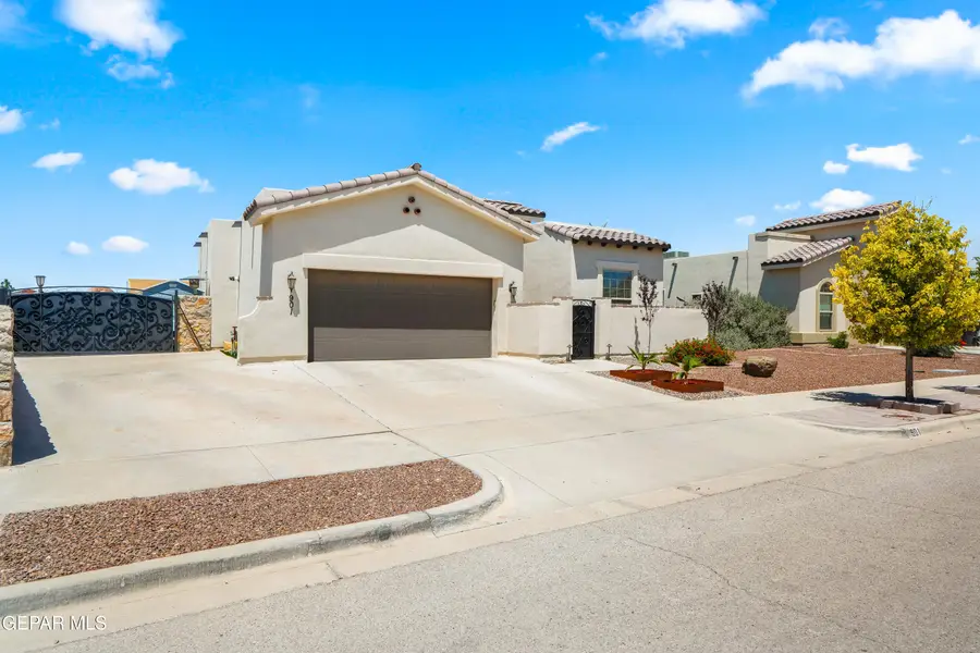 901 Kilvington Street, El Paso, TX 79928 - #2