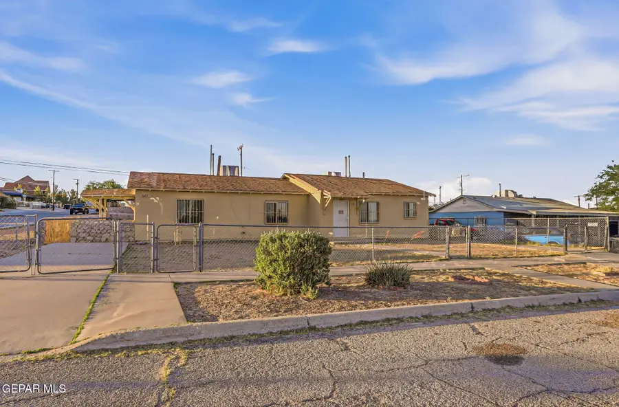 3601 Leavell Avenue, El Paso, TX 79904 - #2