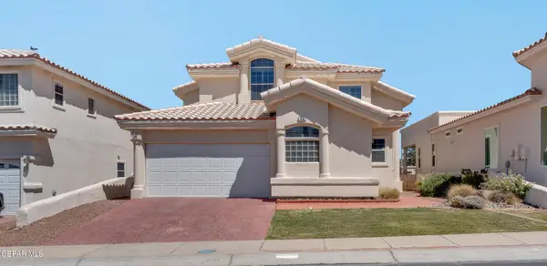 1561 Via Appia Street, El Paso, TX 79912