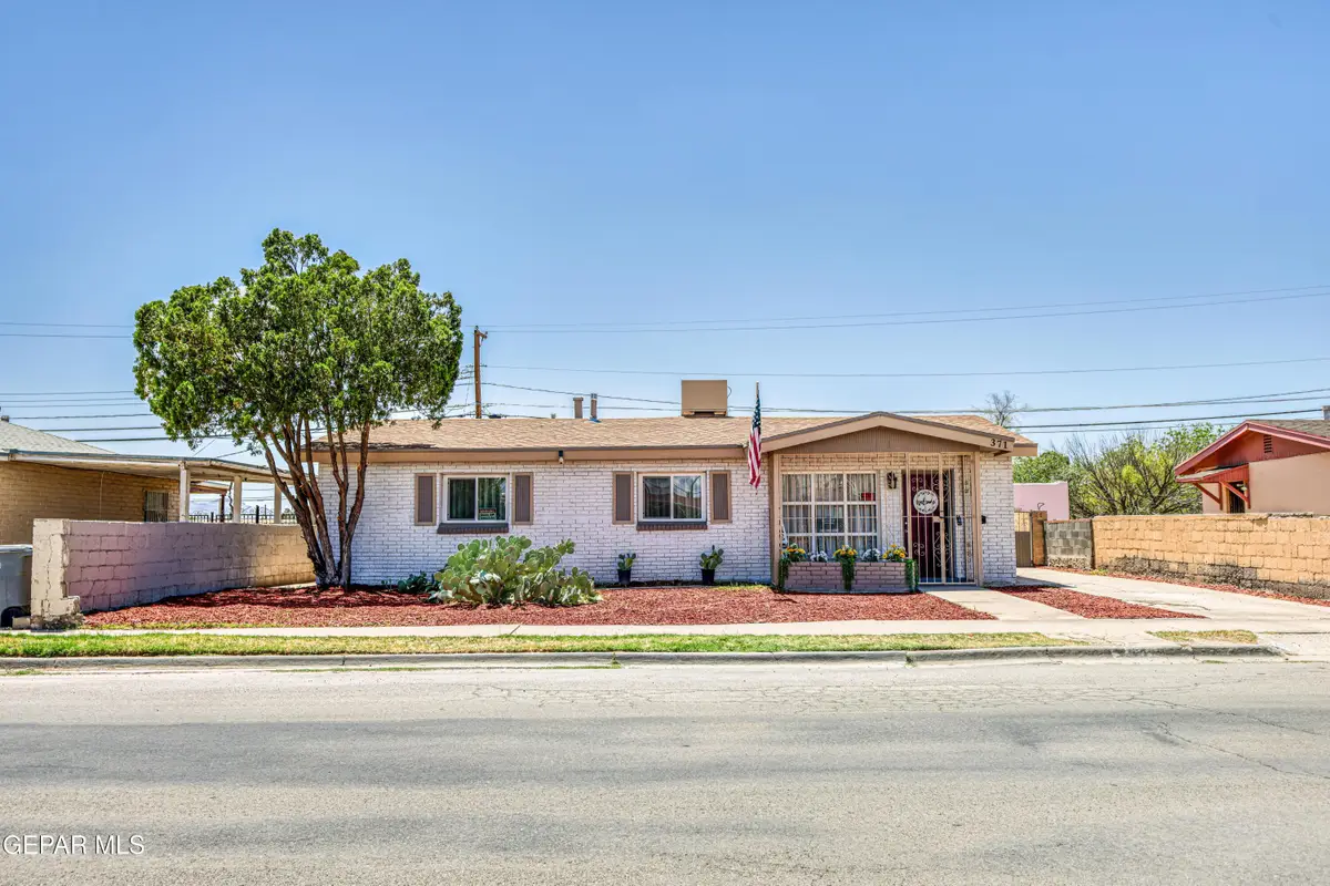 371 Medina Street, El Paso, TX 79905 - #1