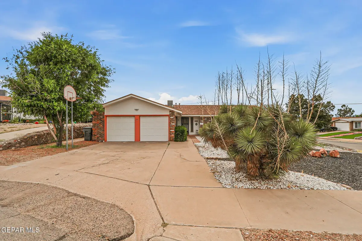 204 Rio Tinto Drive, El Paso, TX 79912 - #1